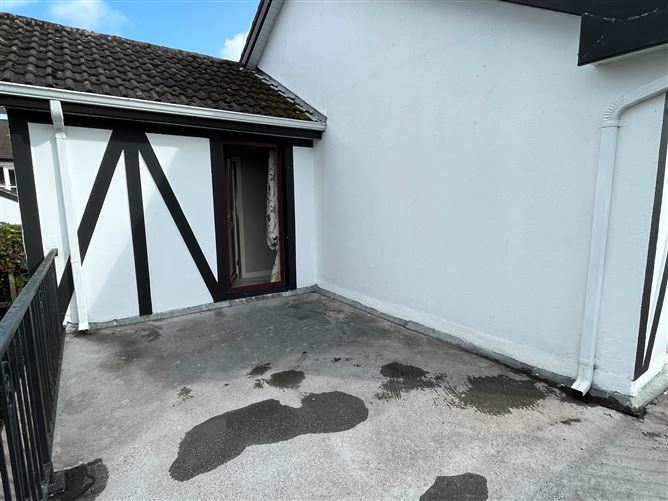 Tudor Grove, 70 Kilbane, Golf Links Road, Castletroy, Limerick