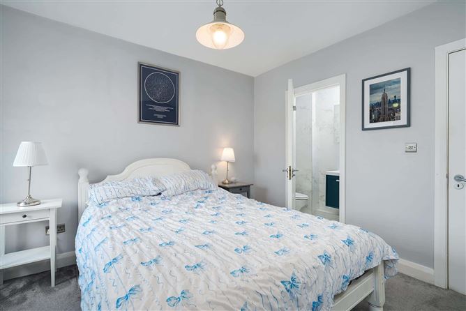 13 Rathlin Hall, Waterville, Blanchardstown, Dublin 15