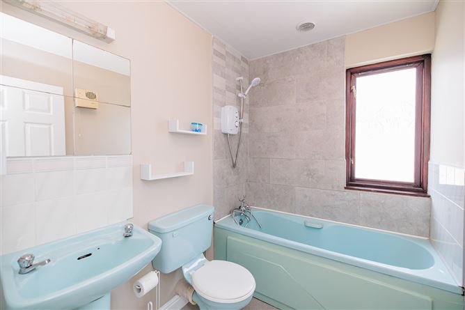 27 Deans Court, Waterford Road, Kilkenny