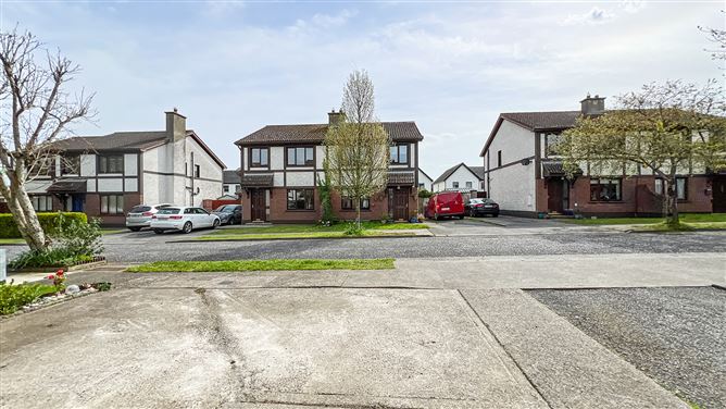 27 Deans Court, Waterford Road, Kilkenny