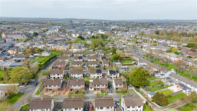 27 Deans Court, Waterford Road, Kilkenny