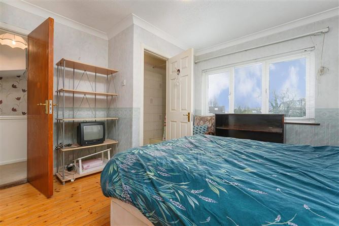 35 Grove Road, Glasnevin, Dublin 11