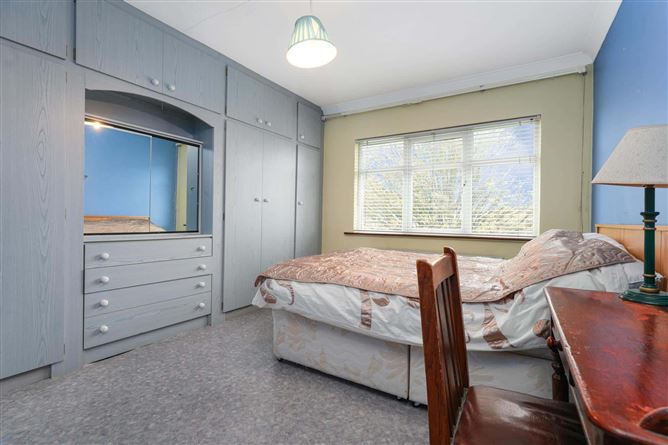 35 Grove Road, Glasnevin, Dublin 11