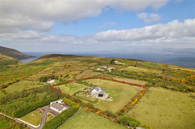 Coolnaharragill Upper, Mountain Stage, Glenbeigh, Kerry