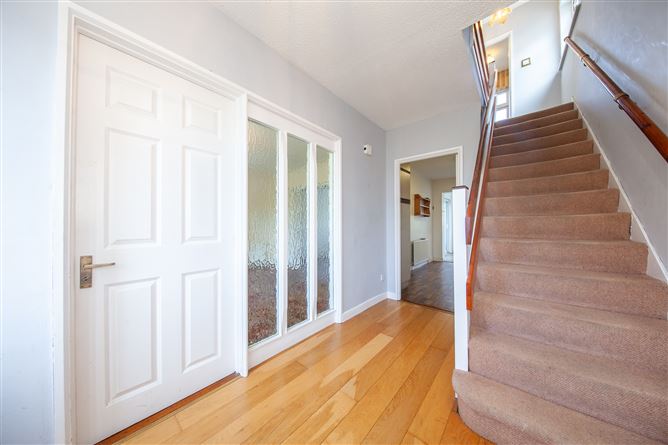 28 Castleknock Ave, Castleknock, Dublin 15