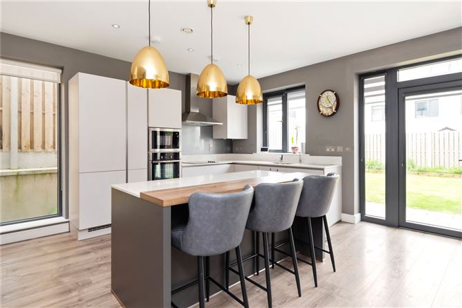 52 The Avenue, Scholarstown Wood, Rathfarnham, Dublin 16