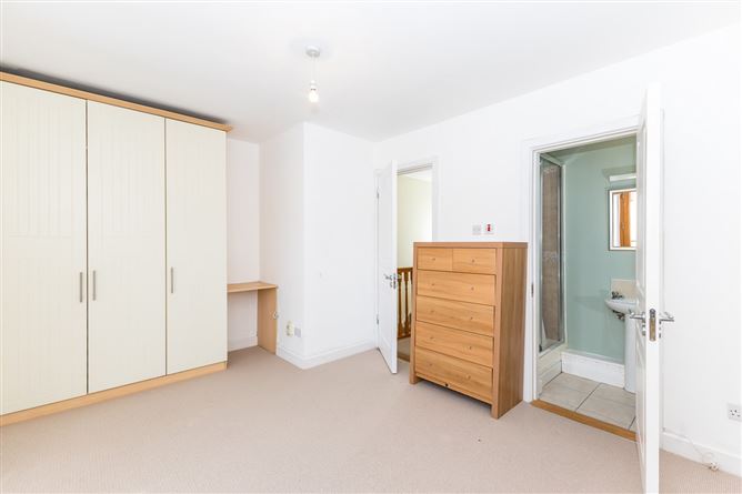 10 Thornleigh Avenue, Swords,   County Dublin