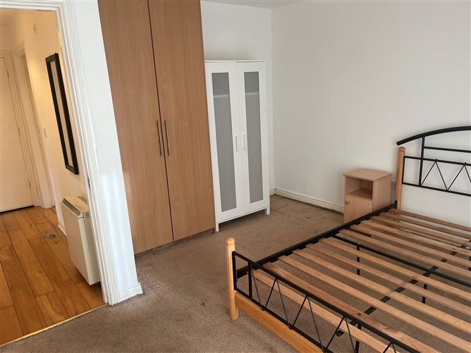 8 Rosebank Place, Clondalkin, Dublin 22