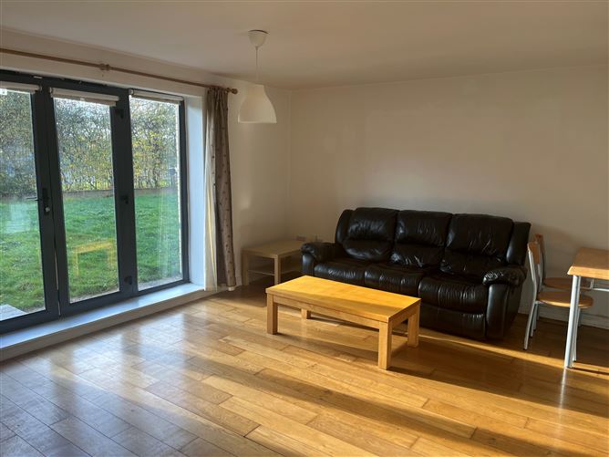 8 Rosebank Place, Clondalkin, Dublin 22