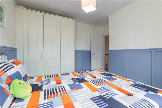 2 Darley Lane, Stepaside, Dublin 18