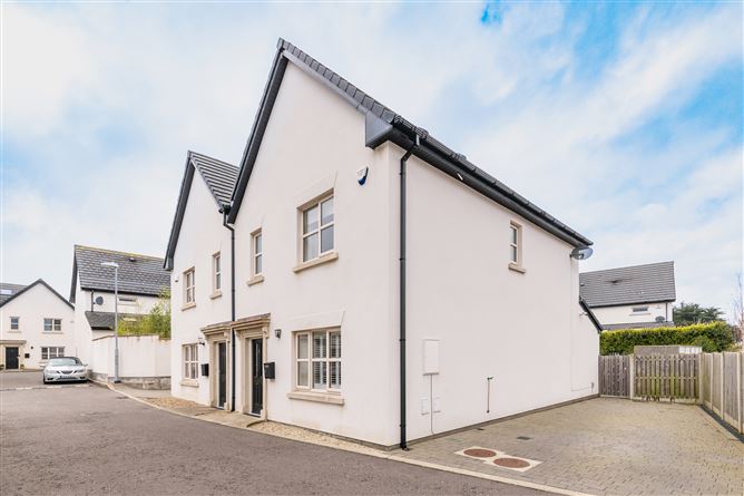 2 Darley Lane, Stepaside, Dublin 18