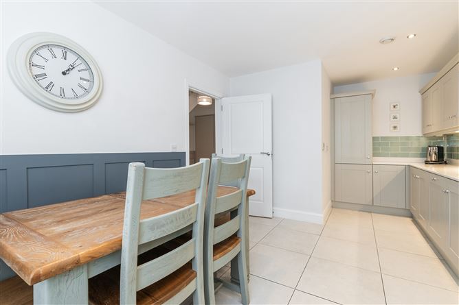 2 Darley Lane, Stepaside, Dublin 18