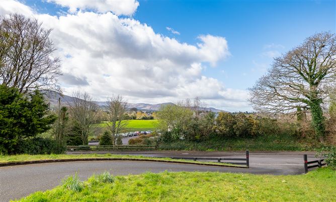 Blue Jay Lodge, Dromneavane, Kenmare, Co. Kerry