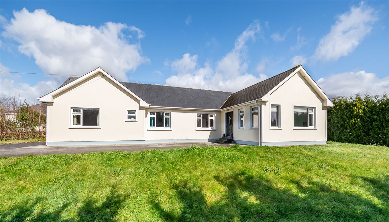 Blue Jay Lodge, Dromneavane, Kenmare, Co. Kerry