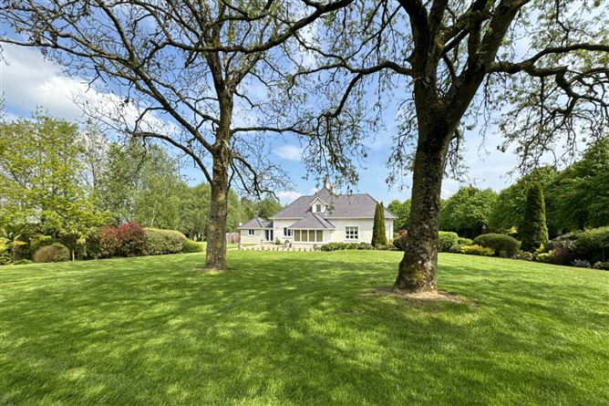 Eadling House, Punchestown, Naas, County Kildare