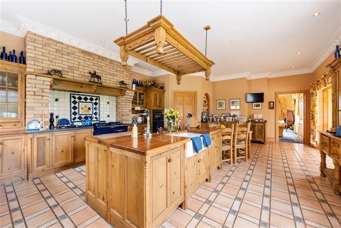 Eadling House, Punchestown, Naas, County Kildare
