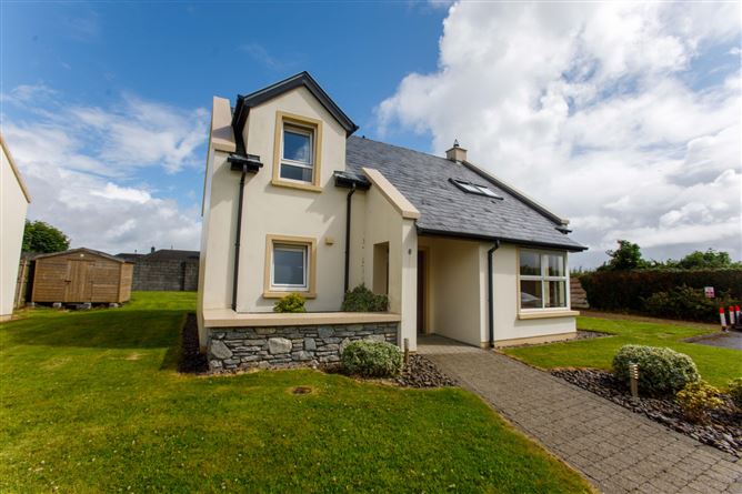 8 Crystal Fountain, Ballyseedy, Tralee, Co. Kerry