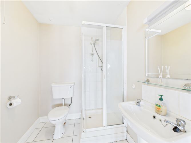 26 John's Bridge, Johnstown, Waterford