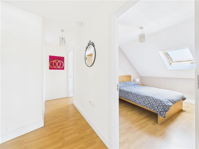 26 John's Bridge, Johnstown, Waterford