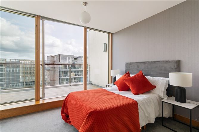 24 The Links, Elmpark Green, Merrion, Dublin 4