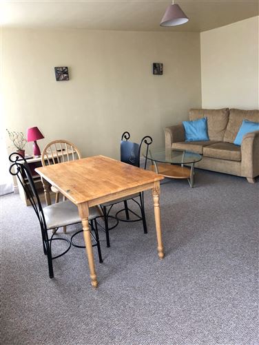 Apt 5 Lowergate, Cashel, Tipperary