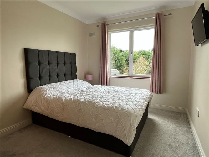 32 Clonard, Westbury, Corbally, Limerick