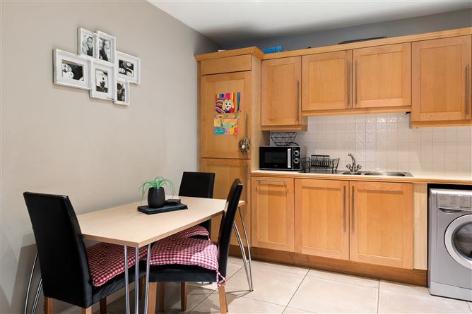 112 Saint Gabriels, Johnstown Road, Cabinteely, Dublin 18