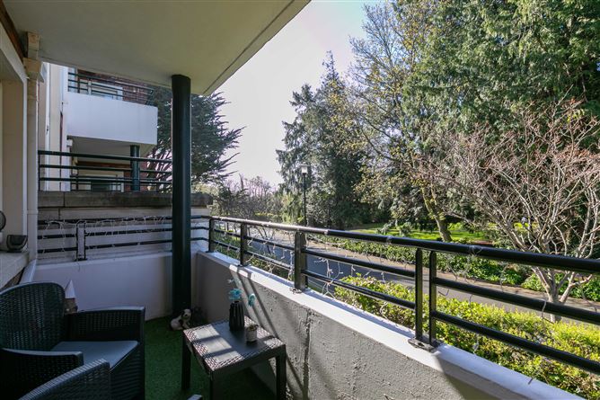 112 Saint Gabriels, Johnstown Road, Cabinteely, Dublin 18