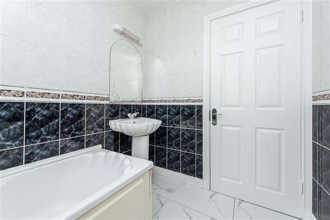1 The Grove, Earl's Court, Kill, Kildare