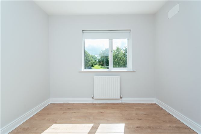 1 The Grove, Earl's Court, Kill, Kildare