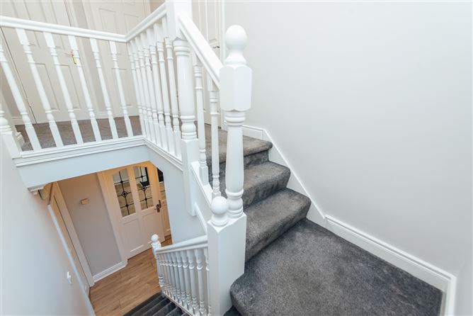 1 The Grove, Earl's Court, Kill, Kildare