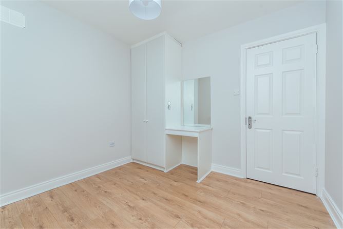 1 The Grove, Earl's Court, Kill, Kildare