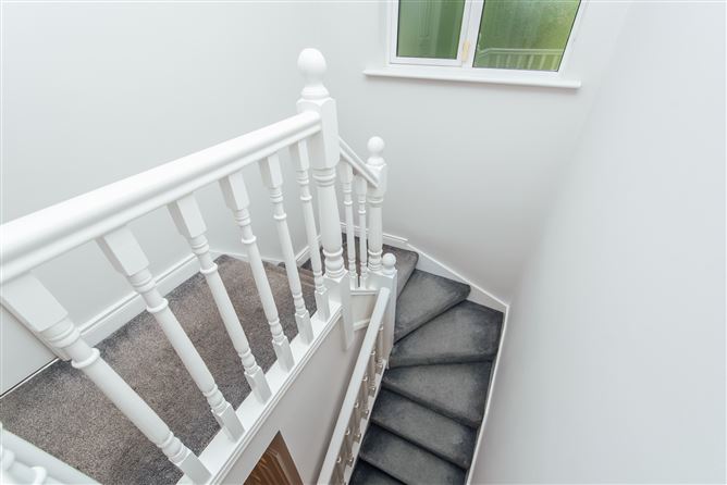 1 The Grove, Earl's Court, Kill, Kildare