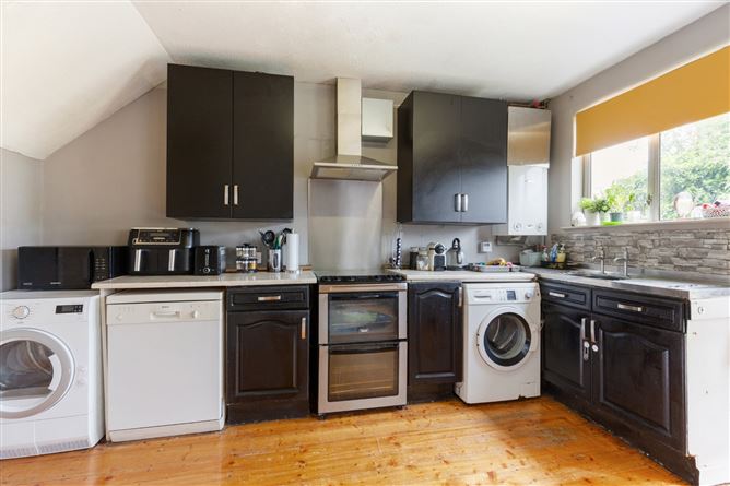 60 Broadford Lawn, Ballinteer, Dublin 16