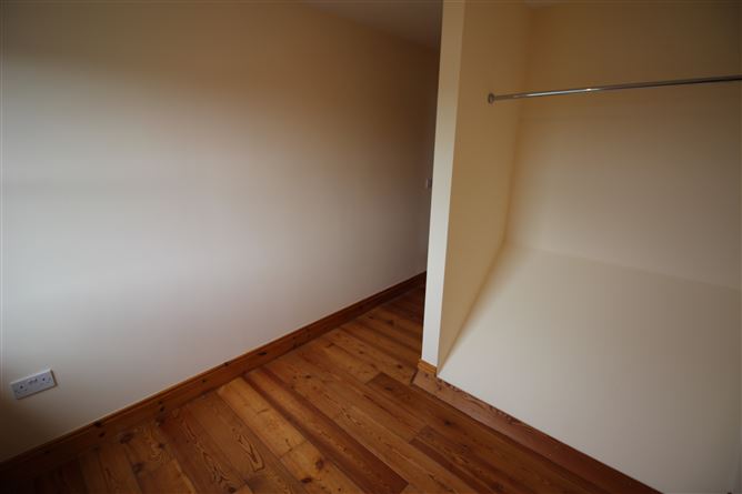 51 Ros Alainn, Macroom, Cork