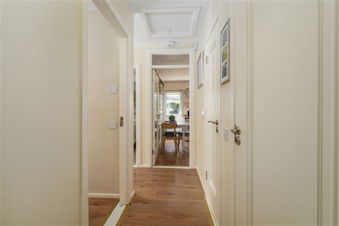 6 Church Grove, Aylesbury, Dublin 24