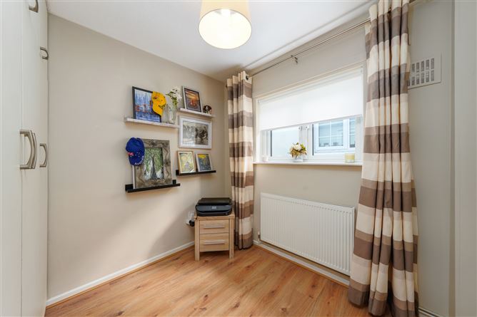 6 Church Grove, Aylesbury, Dublin 24