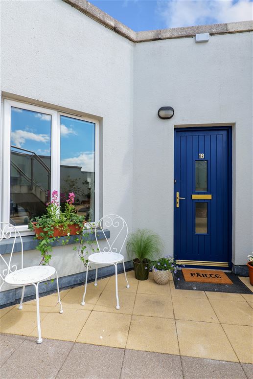 18 Fairgreen House, Fairgreen Road, Galway 18 Fairgreen House, Fairgreen Road, Galway