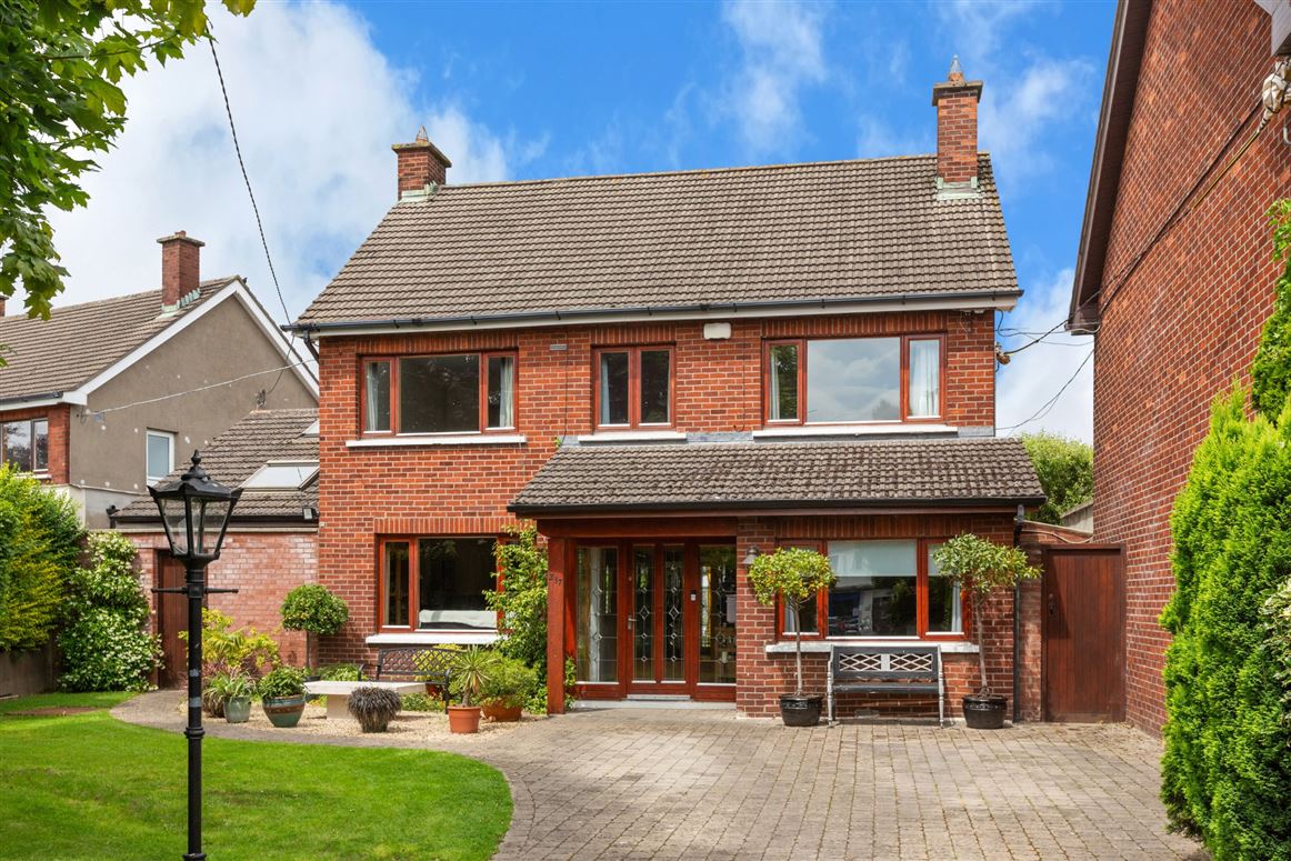 237 Lower Kilmacud Road, Kilmacud, Dublin 14