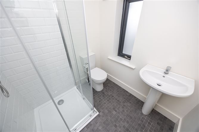 155 Larkhill Rd, Whitehall, Dublin 9
