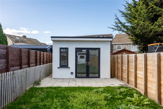 155 Larkhill Rd, Whitehall, Dublin 9