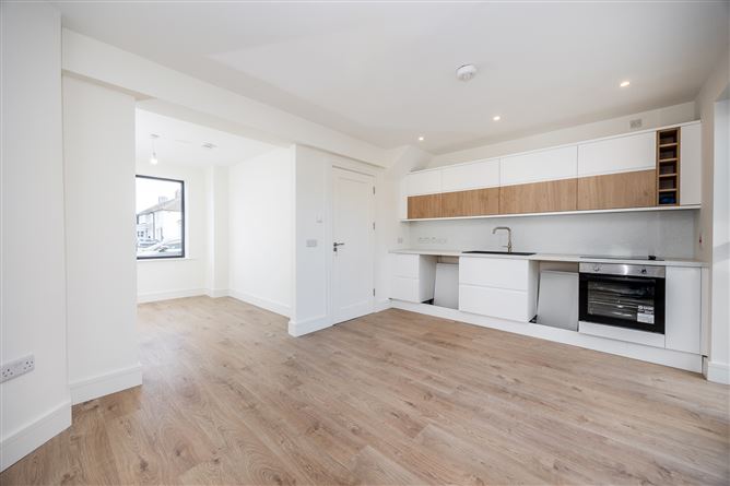 155 Larkhill Rd, Whitehall, Dublin 9