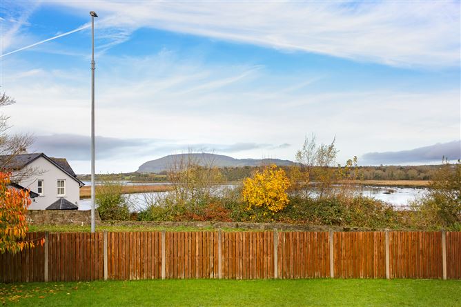 7 Knockmuldowney Park, Ballisodare, Sligo