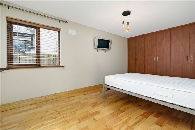 7 Knockmuldowney Park, Ballisodare, Sligo