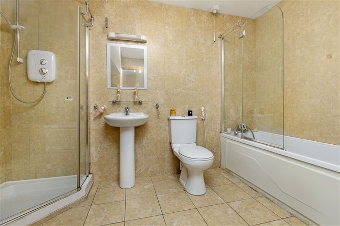 7 Knockmuldowney Park, Ballisodare, Sligo