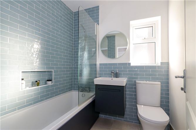 56 Boireann Bheag, Rosam, Galway