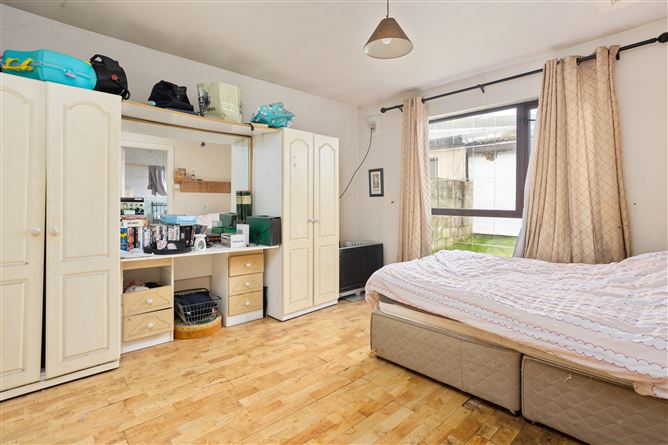 36 Standhouse Lawns, Newbridge, Kildare