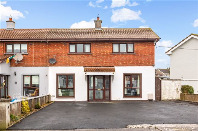 36 Standhouse Lawns, Newbridge, Kildare