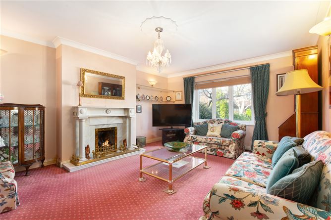 https://photos-a.propertyimages.ie/media/8/8/1/4998188/91f58018-a6f9-49e7-bf57-17b647910134_l.jpg