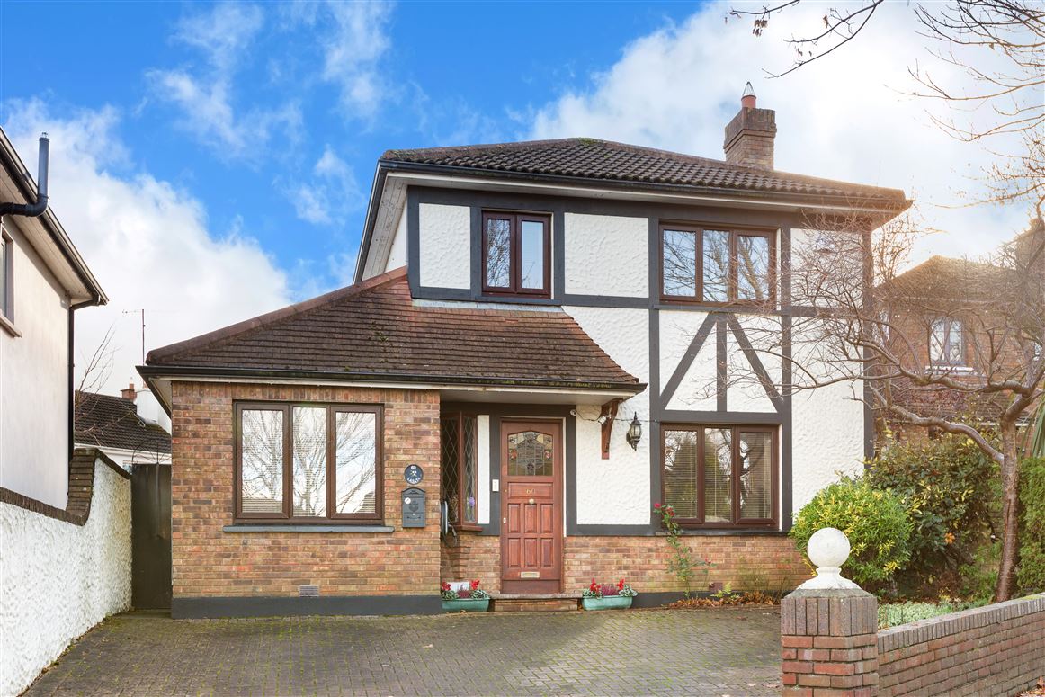 60 Foxrock Park, Foxrock, Dublin 18